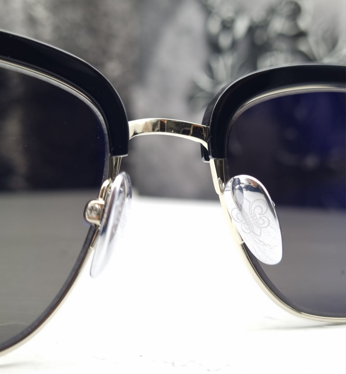 크롬하츠-버티컬-스마일2-선글라스수입최고급-명품 레플리카 미러 SA급